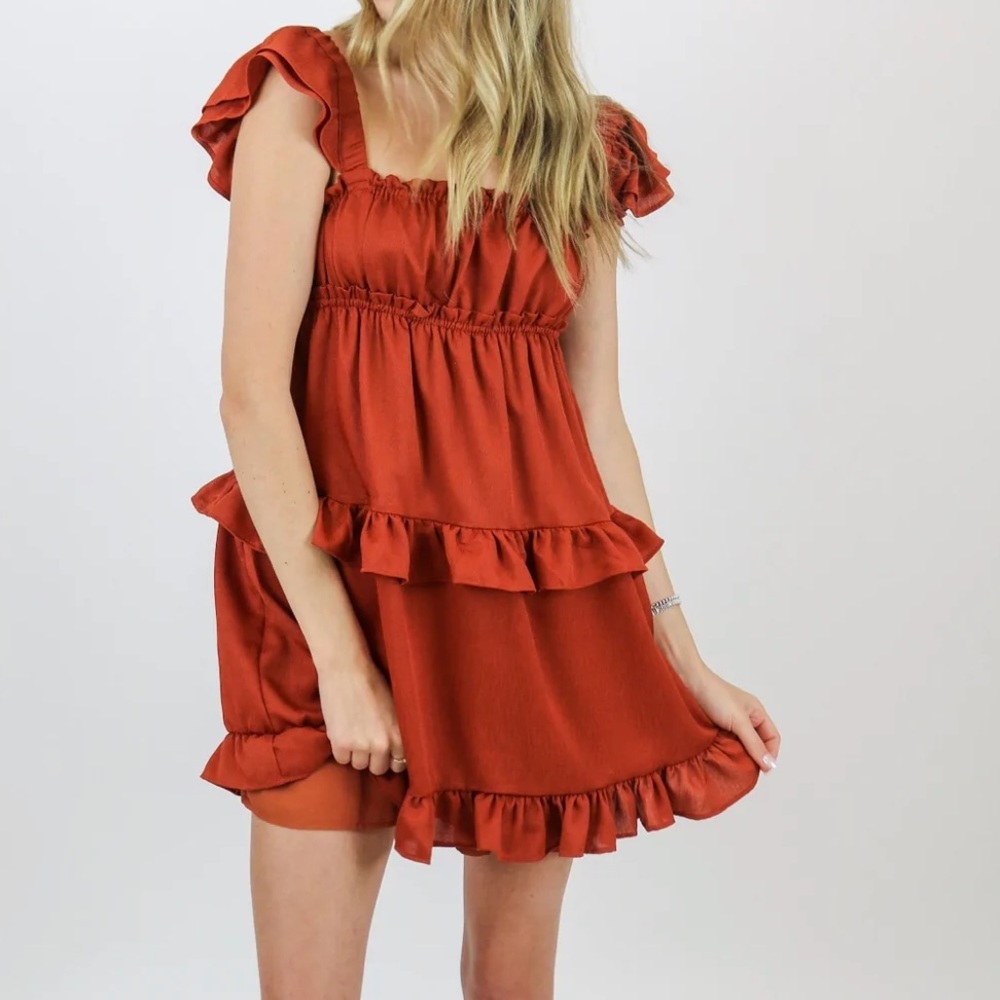 Flirty Crinkle Chiffon Ruffle Dress - S / Clay